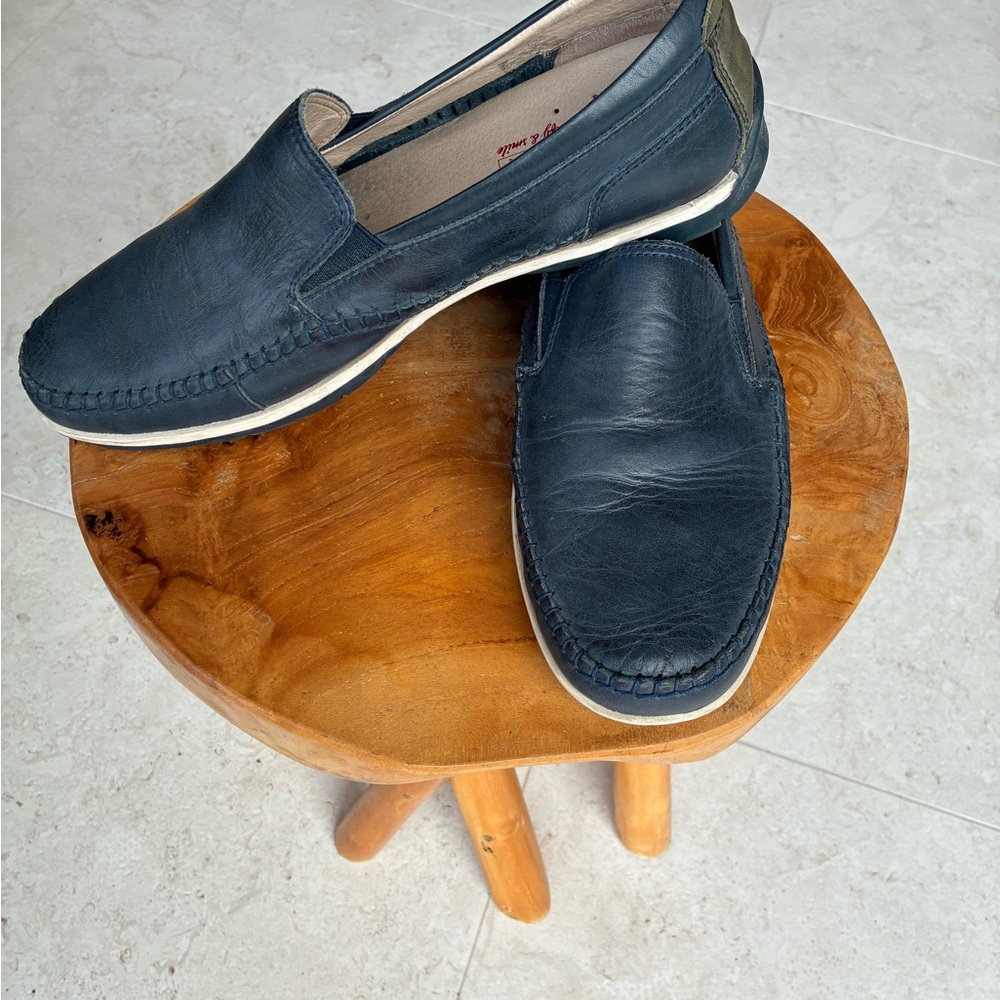 PIKOLINOS Navy Leather Slip-On Loafers